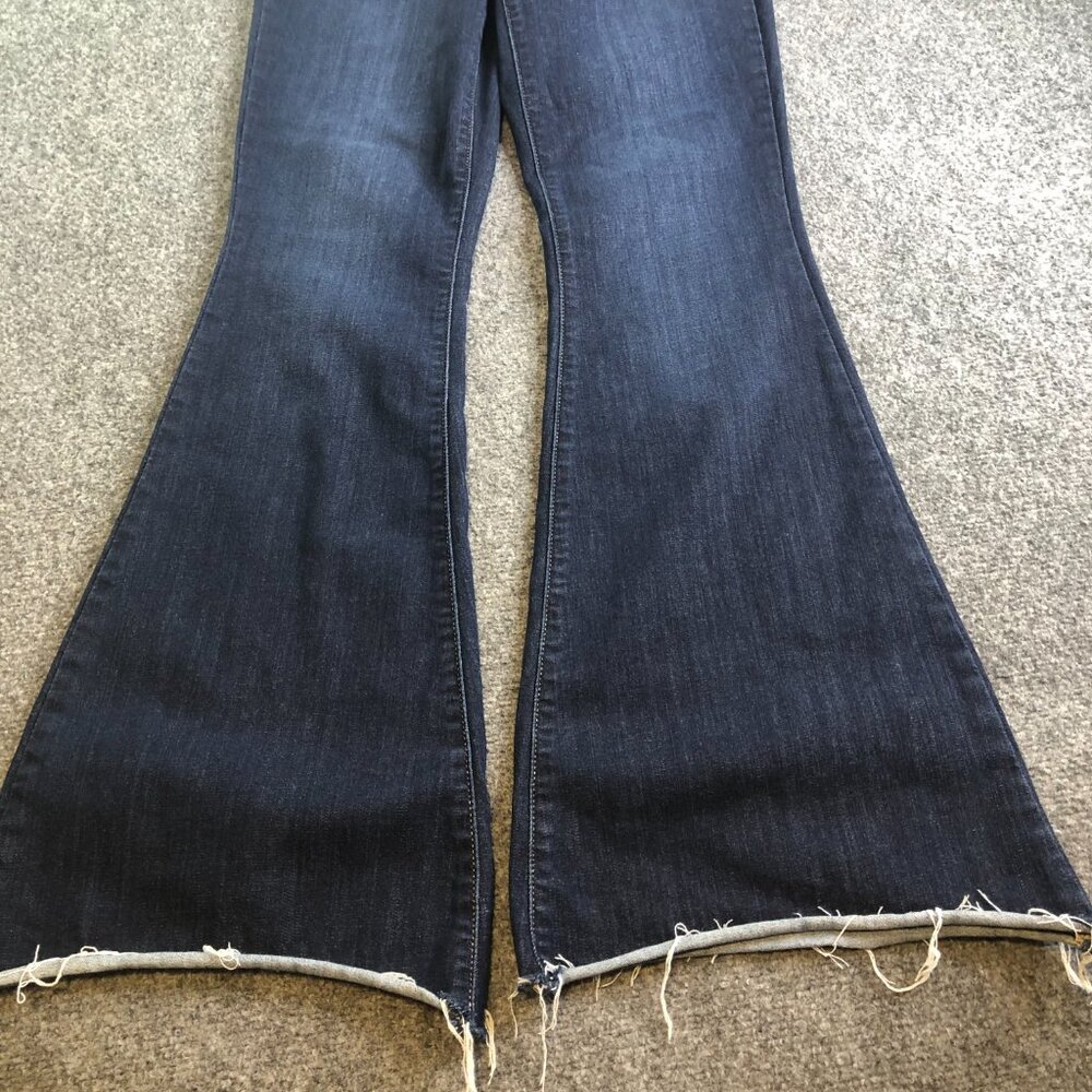 Judy Blue Flare Jeans Womens 11 30 Dark Wash Stretch Wide Leg Raw Hem - Picture 2 of 13